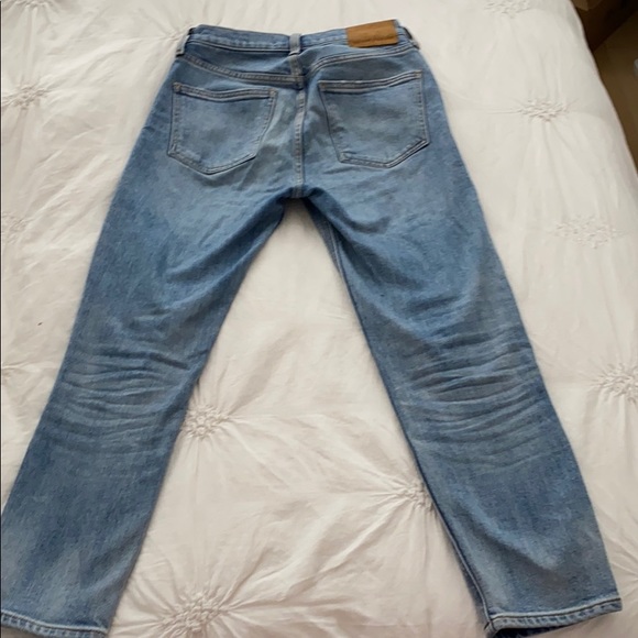 Aritzia Denim Forum High Rise Slim Cropped Jeans - Picture 3 of 5